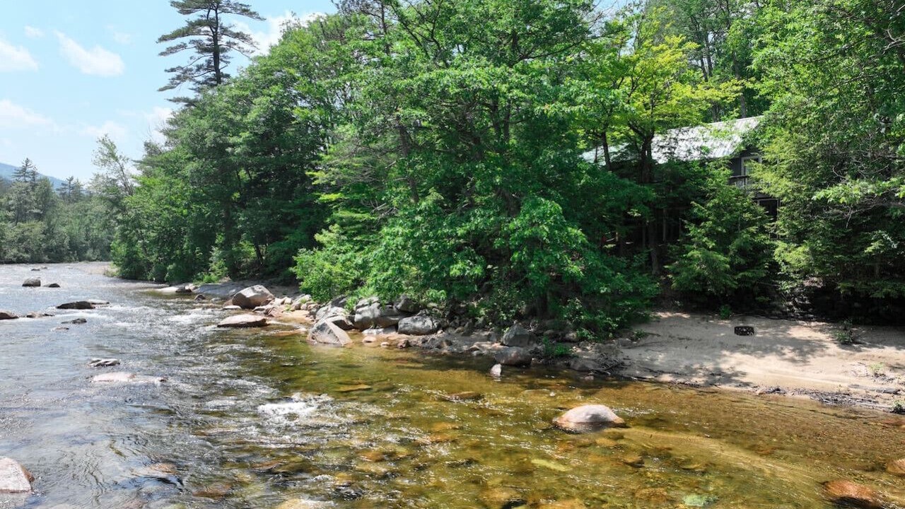Photo of Others in Birchview by the Saco