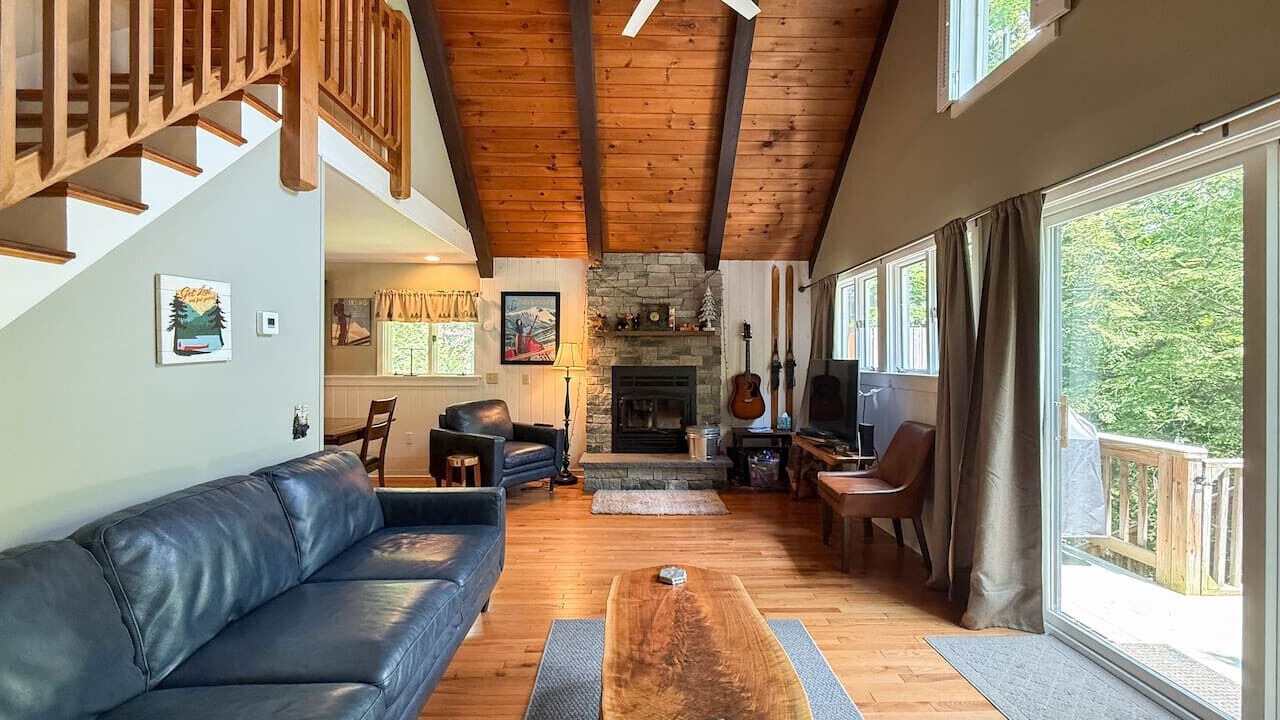 Photo of Livingroom in Birchview by the Saco