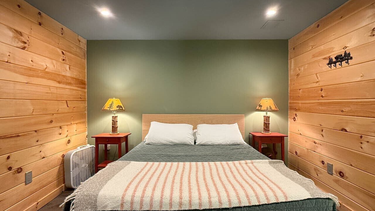 Photo of Bedroom in Birchview by the Saco