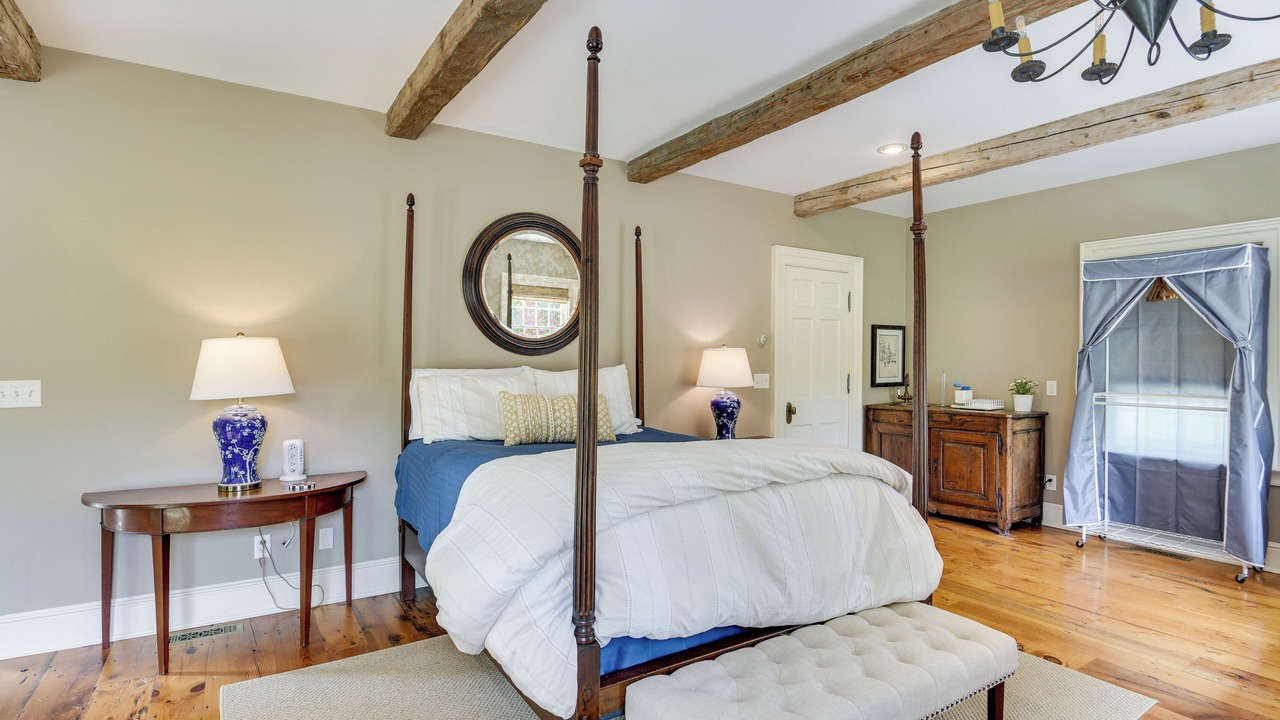 Photo of Bedroom in Stonington