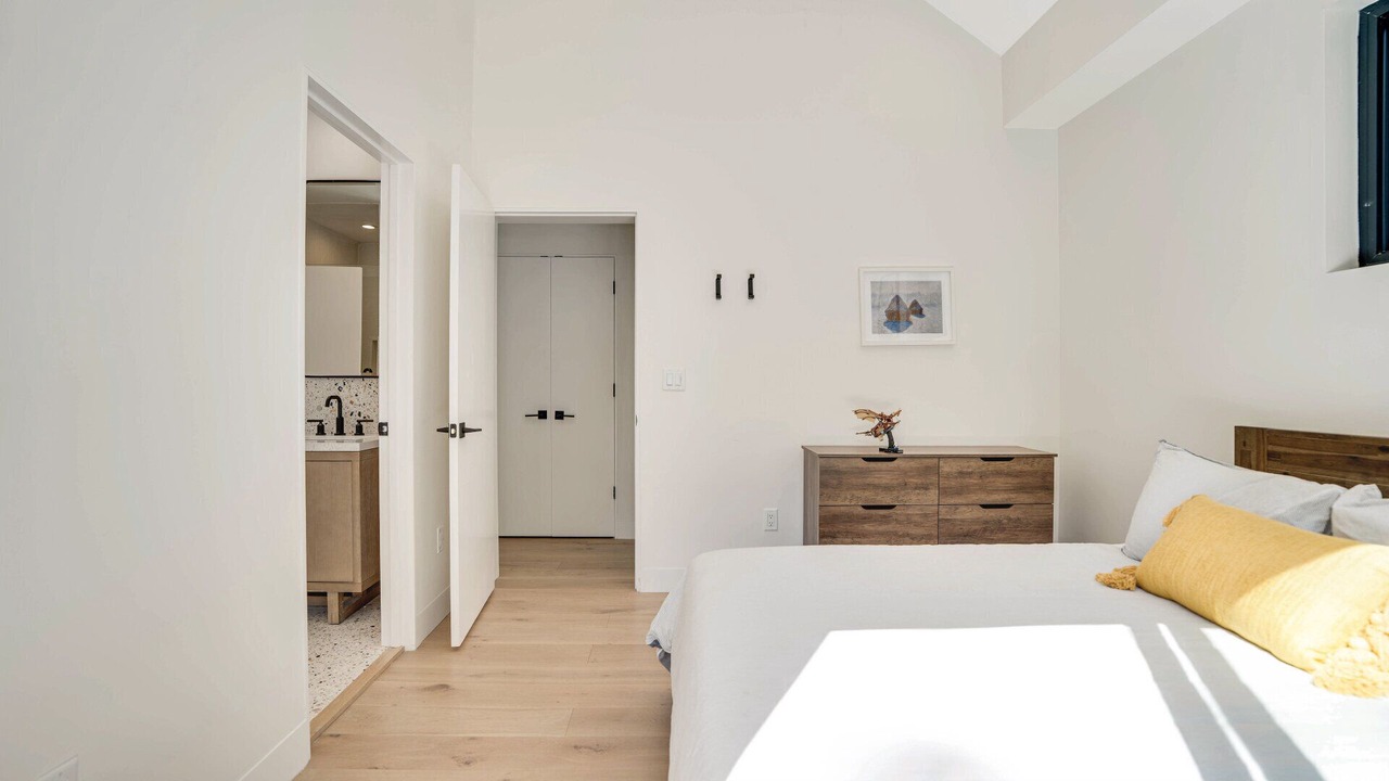 Photo of Bedroom in Northwest Harbor