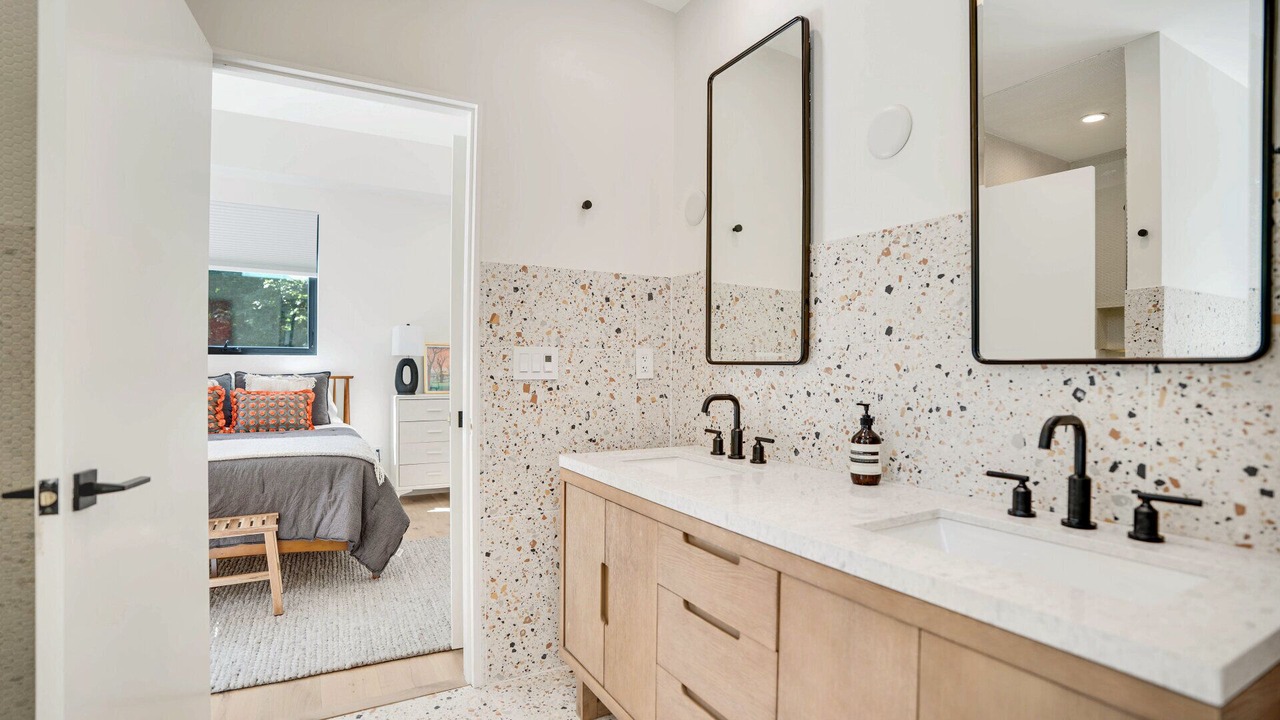 Photo of Bathroom in Northwest Harbor