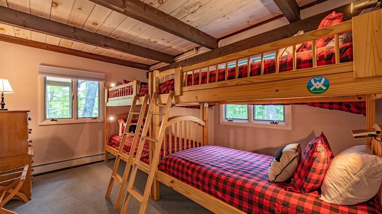 Photo of Bedroom in Jackson