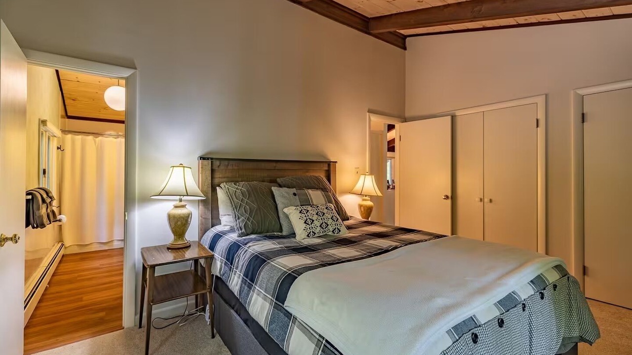 Photo of Bedroom in Jackson
