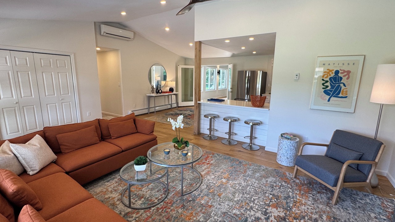Photo of Livingroom in Town of Copake