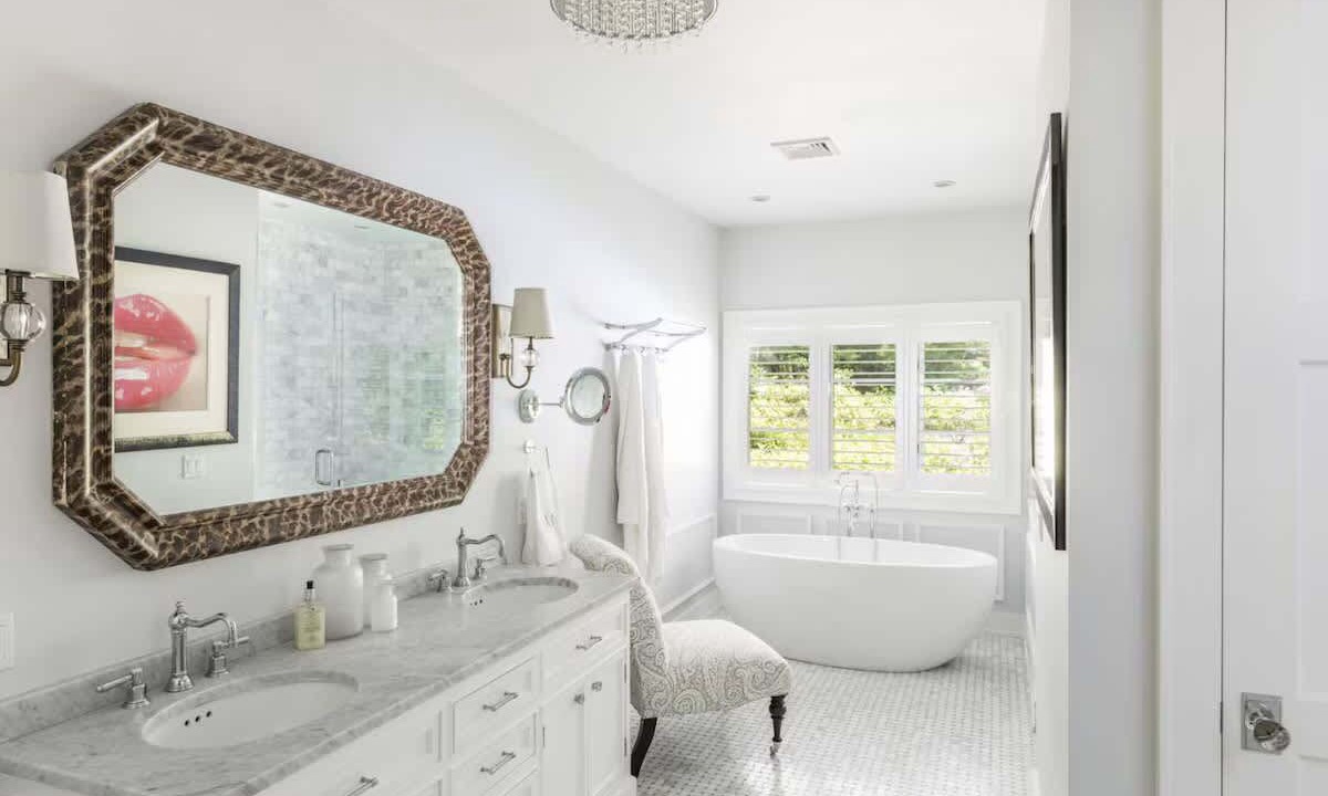 Photo of Bathroom in Northwest Harbor