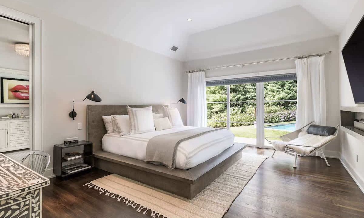 Photo of Bedroom in Northwest Harbor
