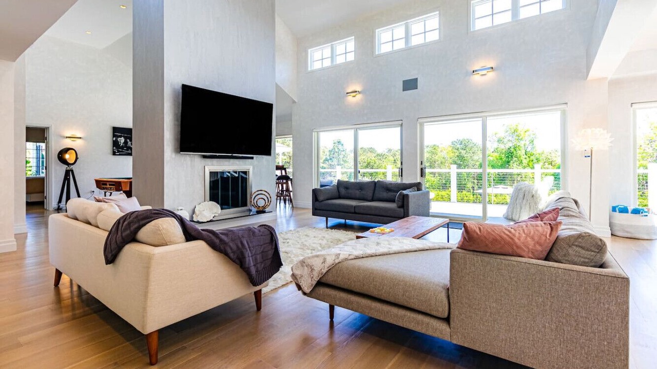 Photo of Livingroom in Shinnecock Hills