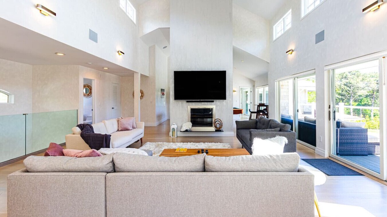 Photo of Livingroom in Shinnecock Hills