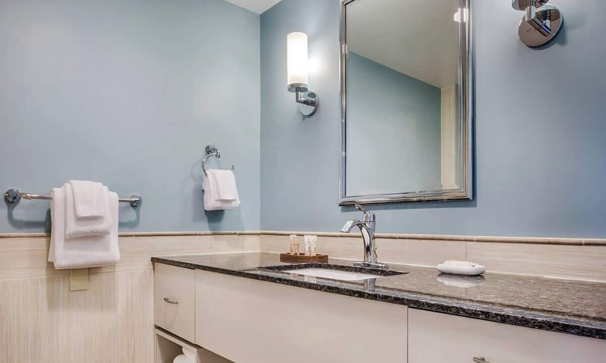 Photo of Bathroom in The Point