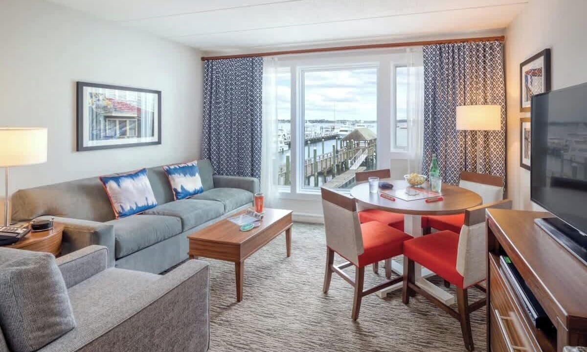 Photo of Livingroom in Yachting Village