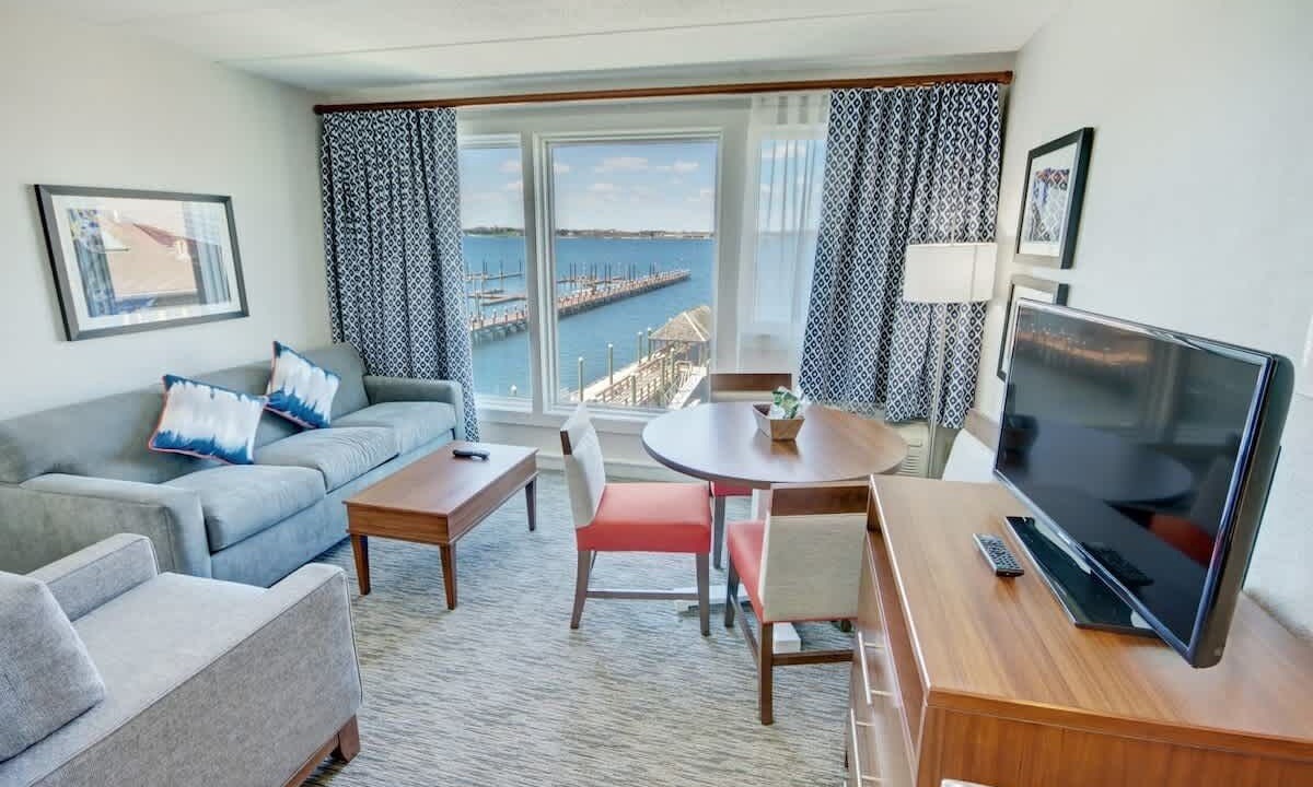 Photo of Livingroom in Yachting Village