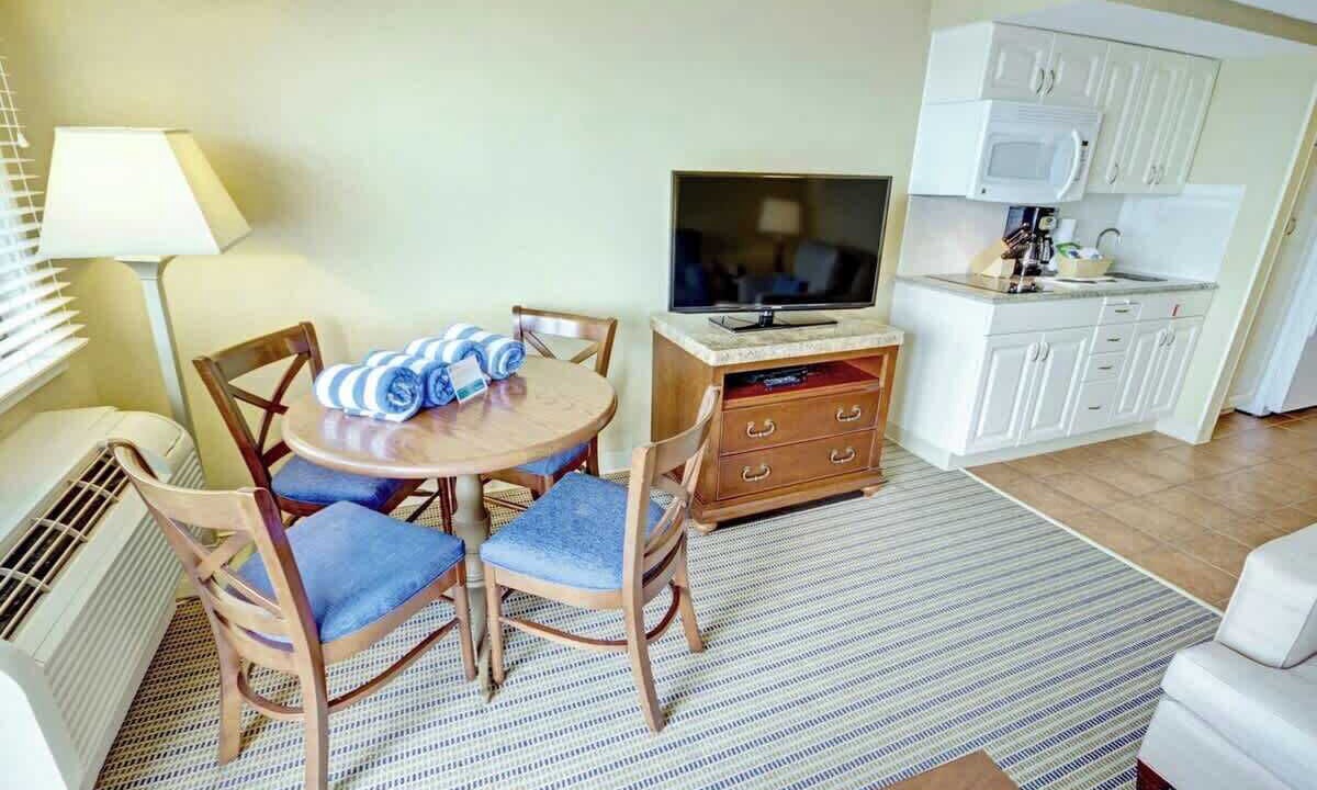 Photo of Livingroom in The Point