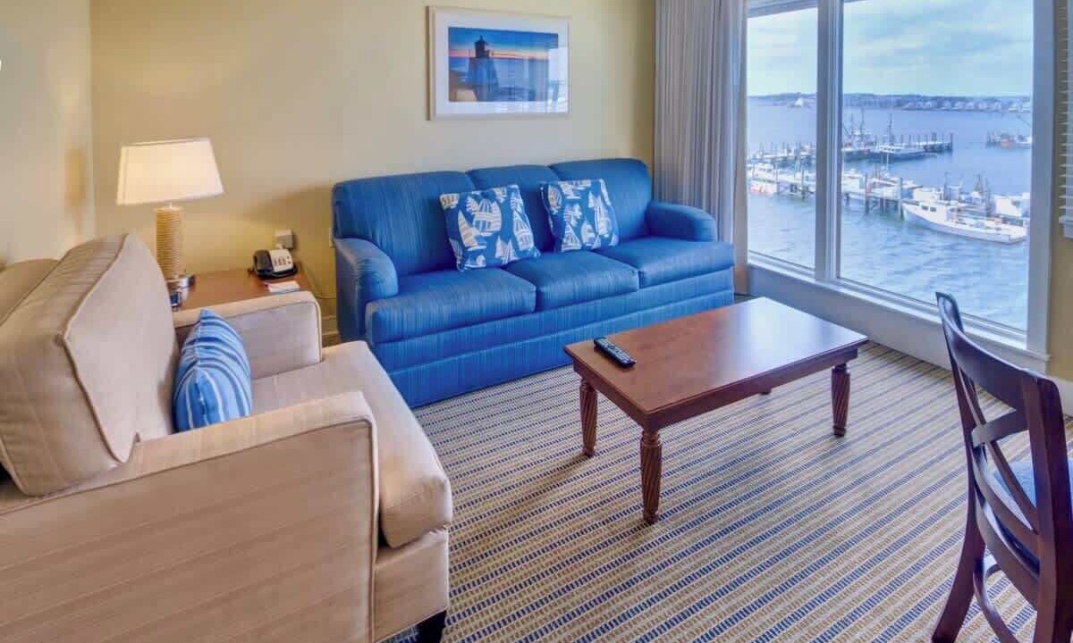 Photo of Livingroom in The Point