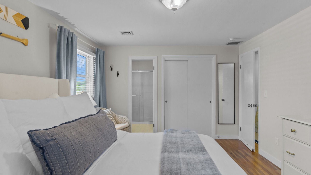 Photo of Bedroom in Newport East