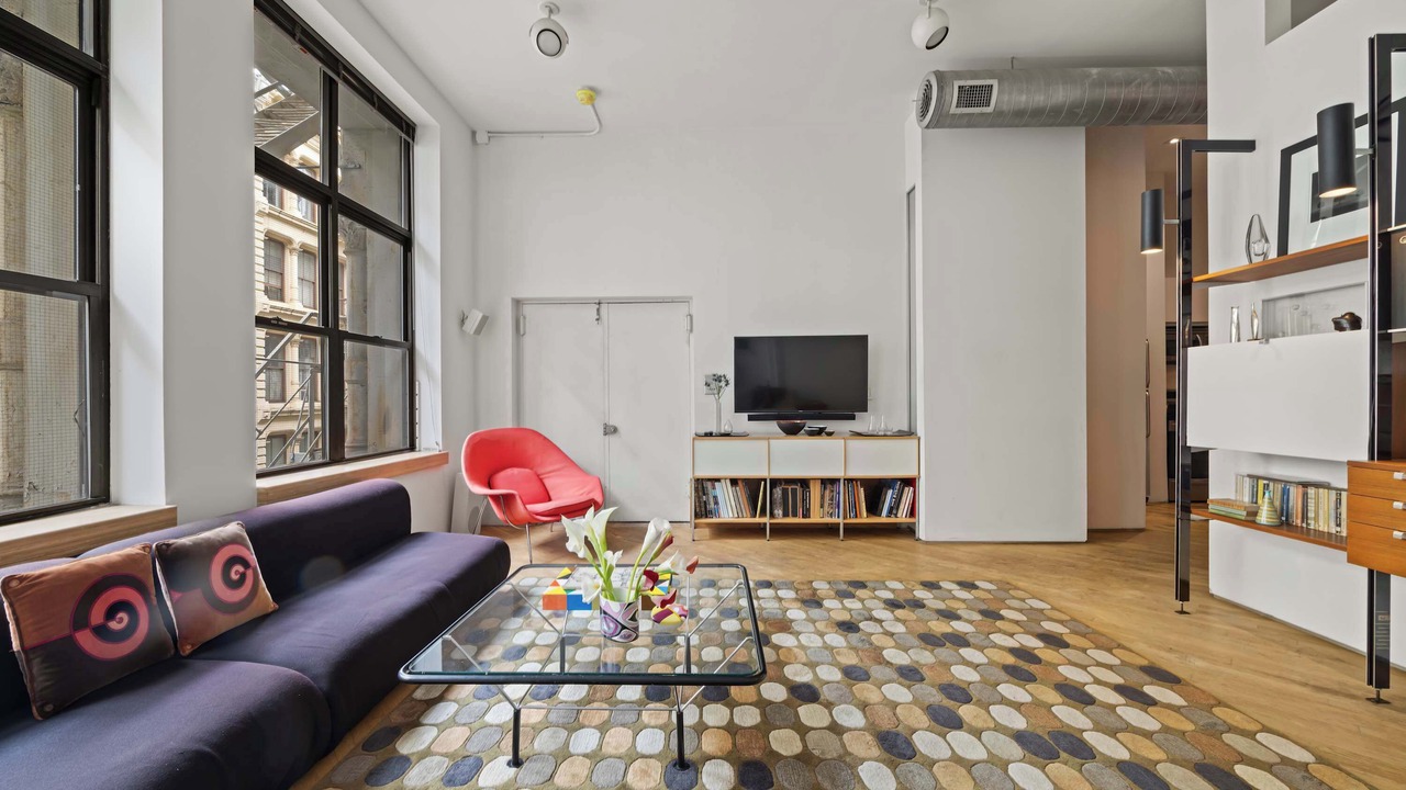 Photo of Livingroom in SoHo