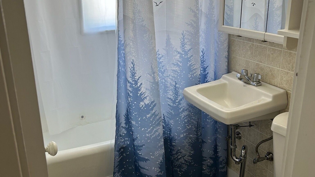 Photo of Bathroom in Brunswick