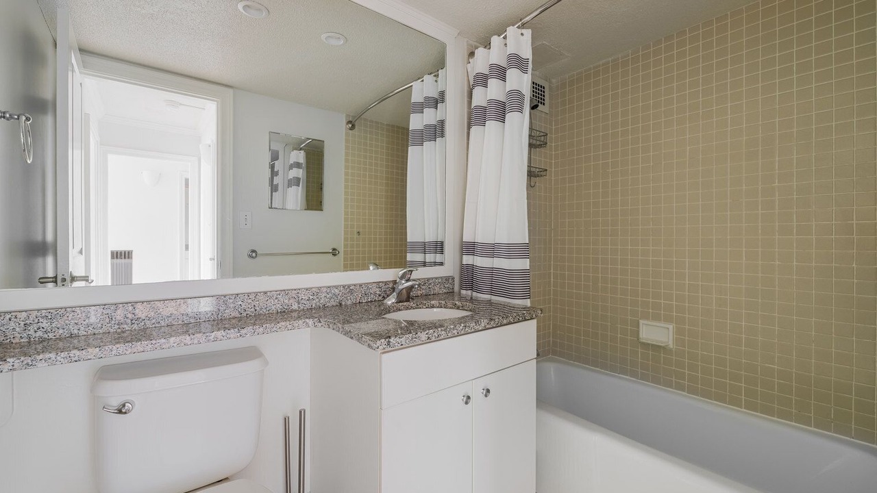 Photo of Bathroom in Fenway–Kenmore