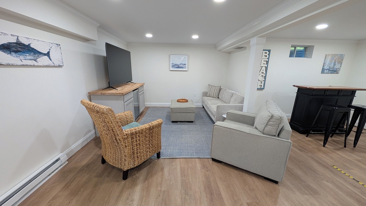 Photo of Livingroom in Cotuit