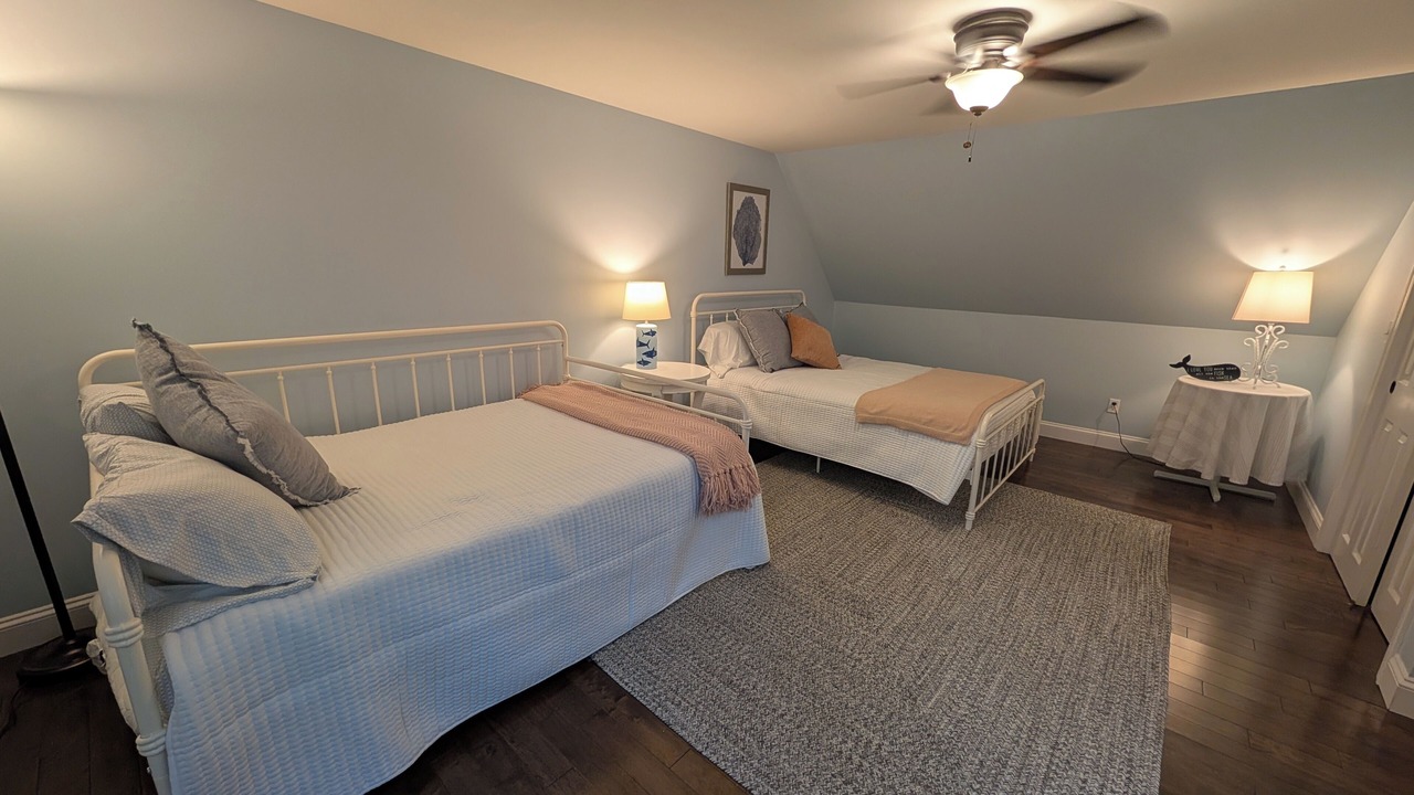 Photo of Bedroom in Cotuit