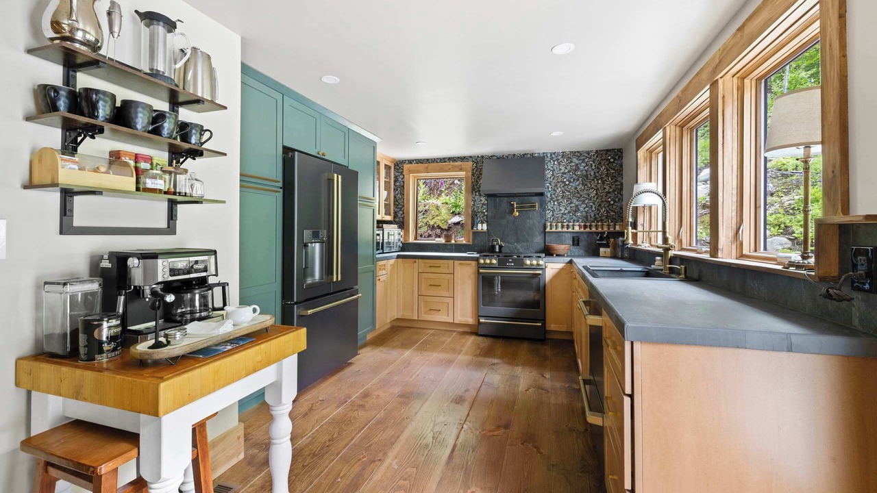 Photo of Kitchen in Stratton Mountain