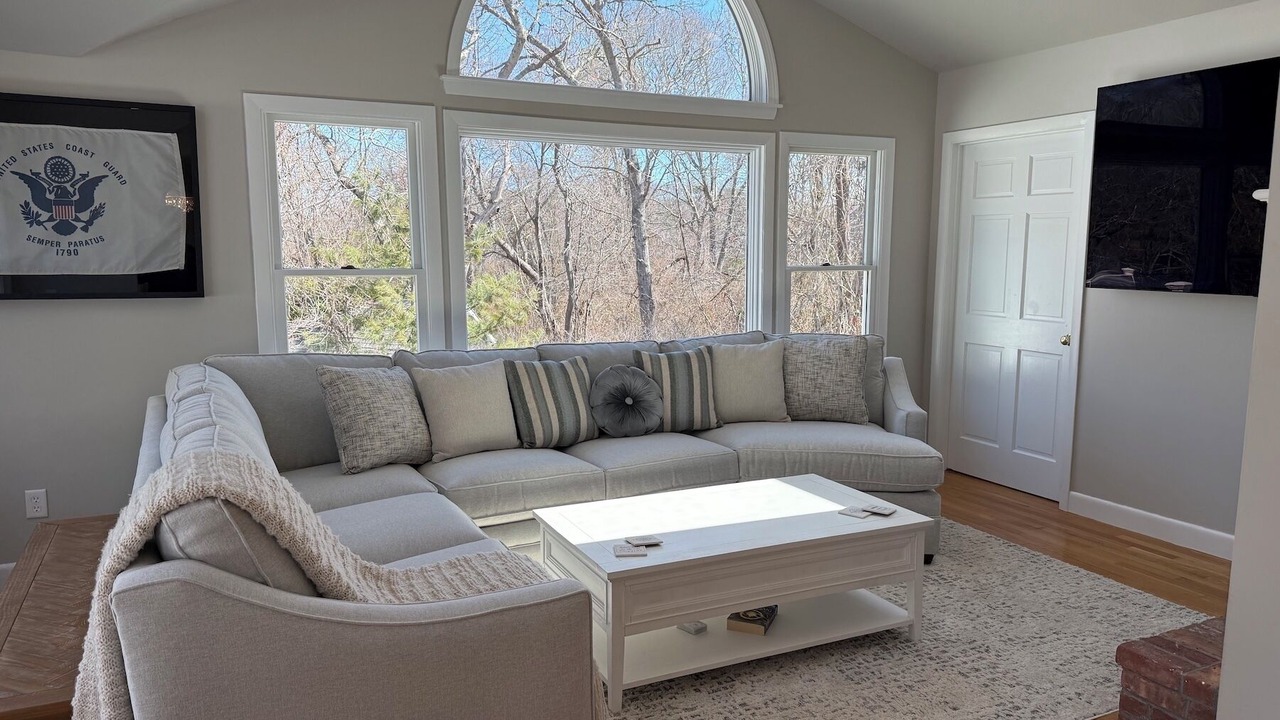 Photo of Livingroom in Hyannis