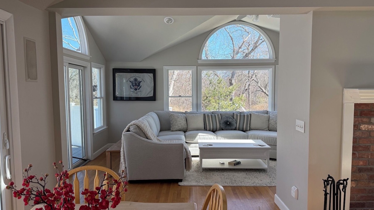 Photo of Livingroom in Hyannis