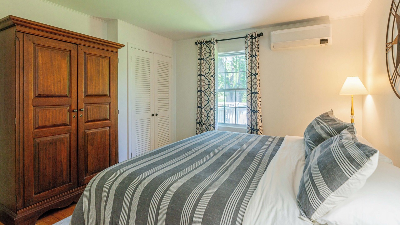 Photo of Bedroom in Manchester Center