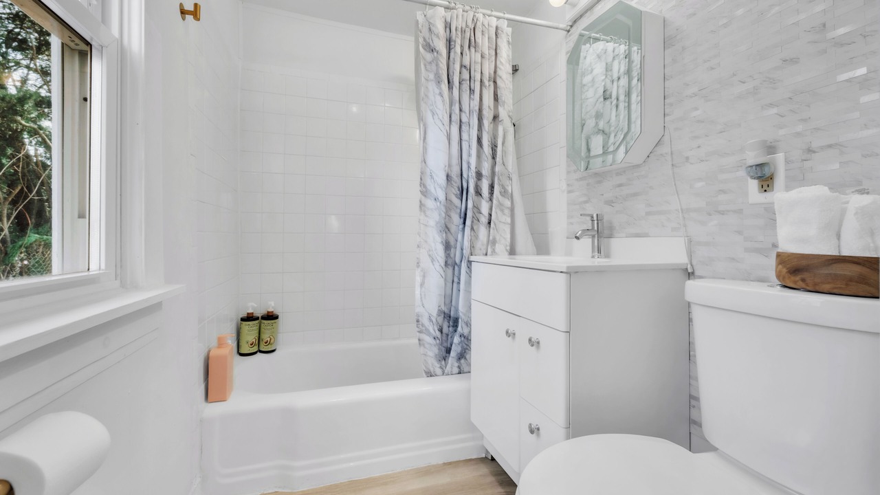 Photo of Bathroom in Beaver Hills