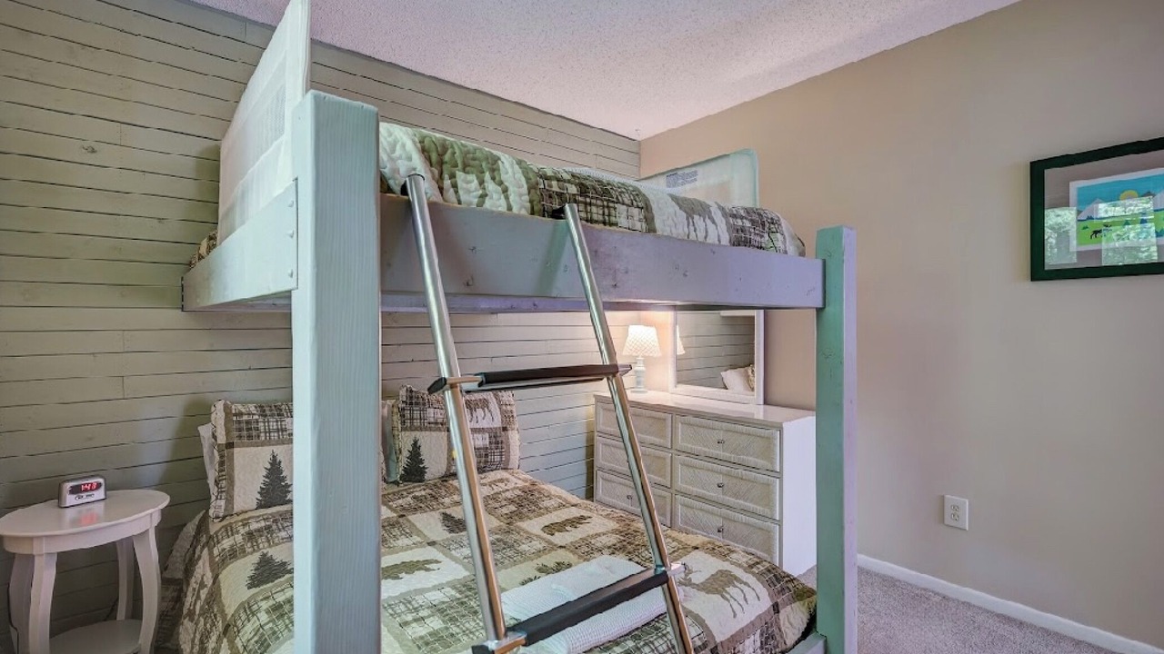 Photo of Bedroom in Eidelweiss Village