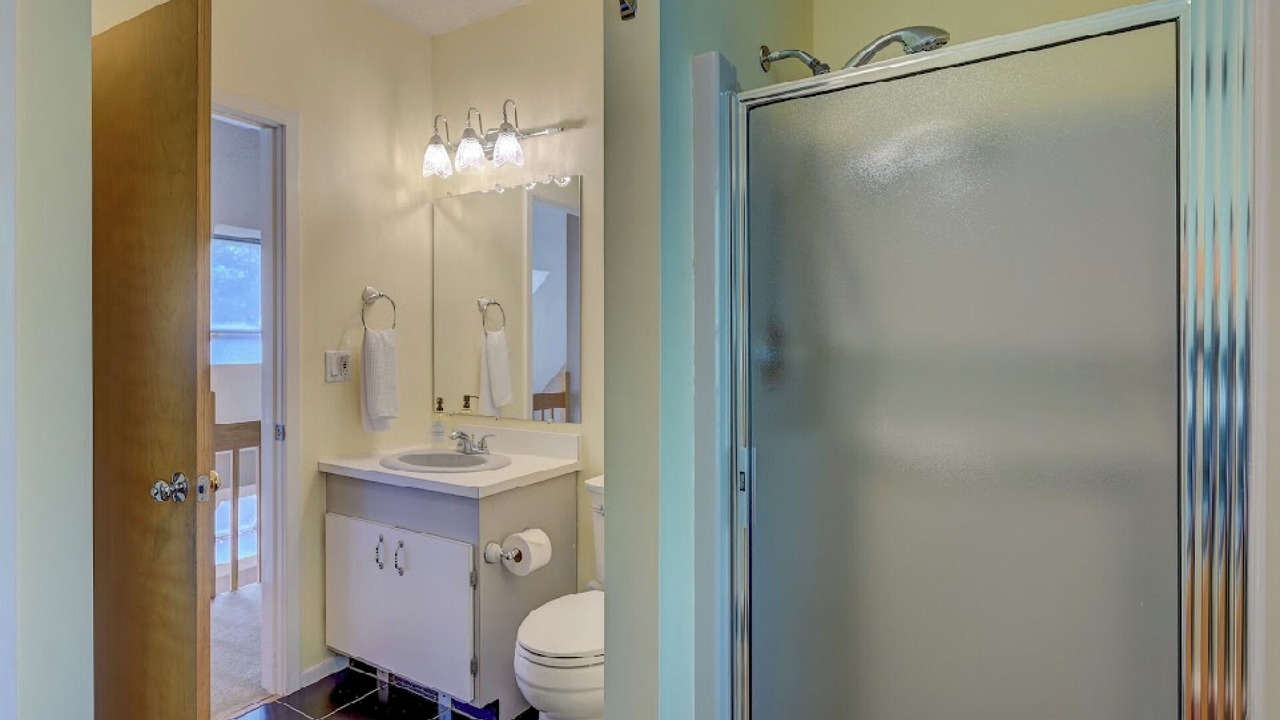Photo of Bathroom in Eidelweiss Village