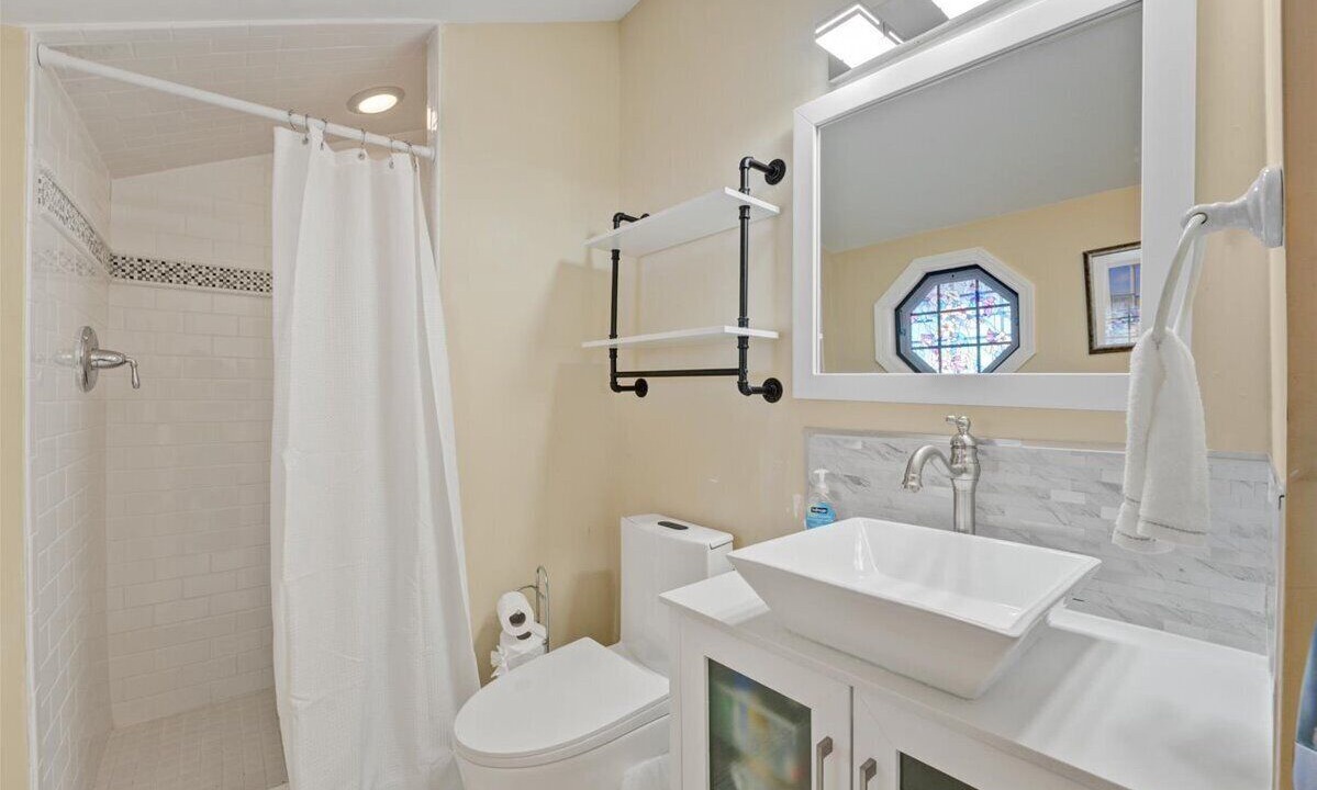 Photo of Bathroom in Belmar