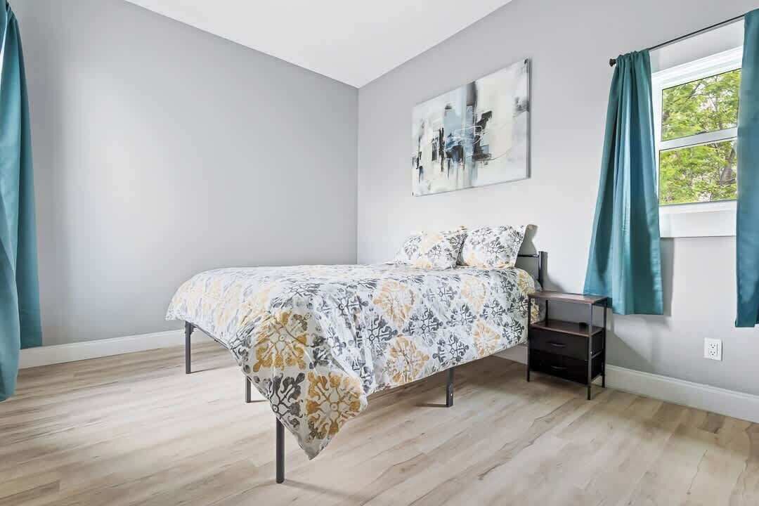 Photo of Bedroom in Niagara Falls