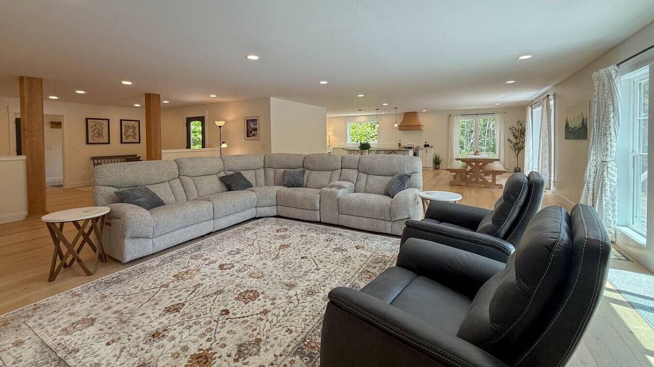 Photo of Livingroom in Center Conway