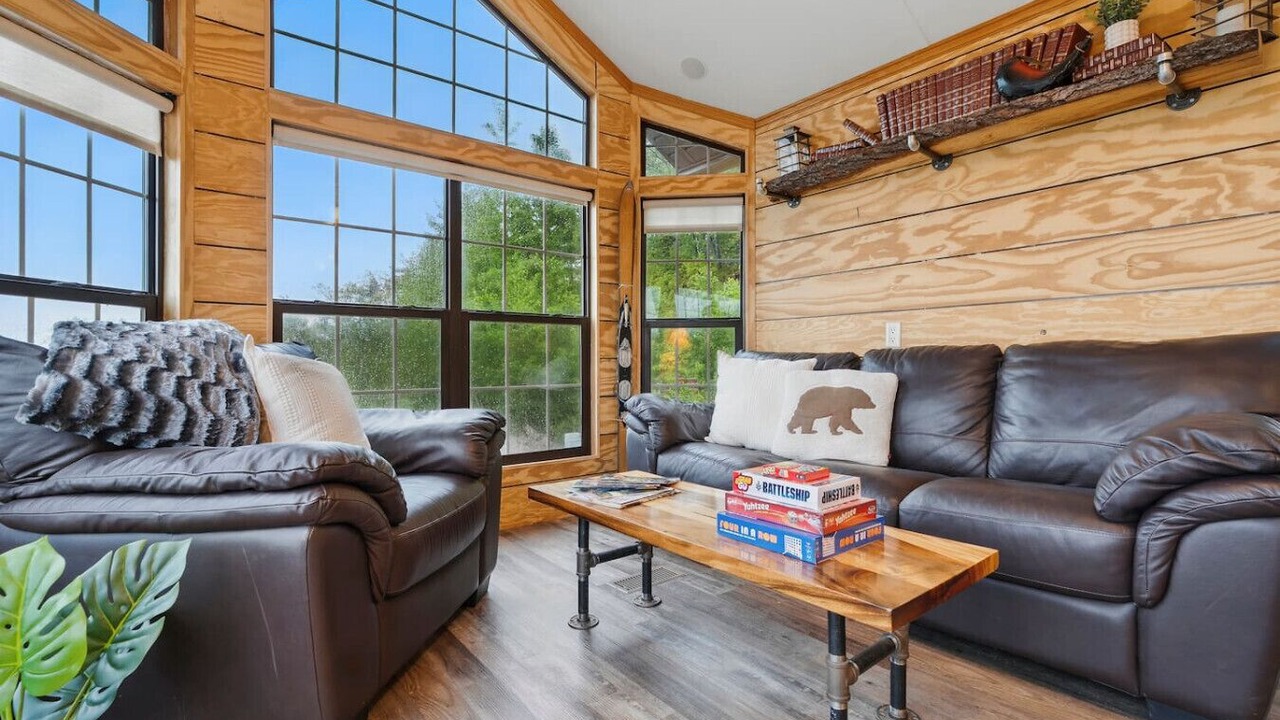 Photo of Bedroom in Moultonborough