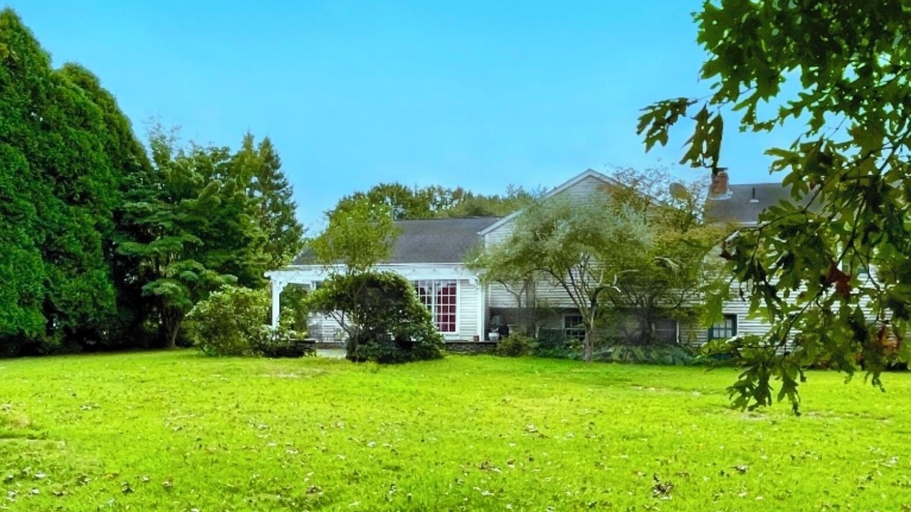 Photo of Outdoor in Pawcatuck