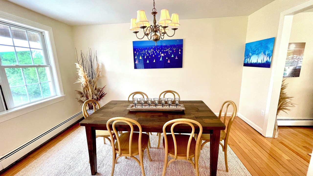 Photo of Livingroom in Pawcatuck