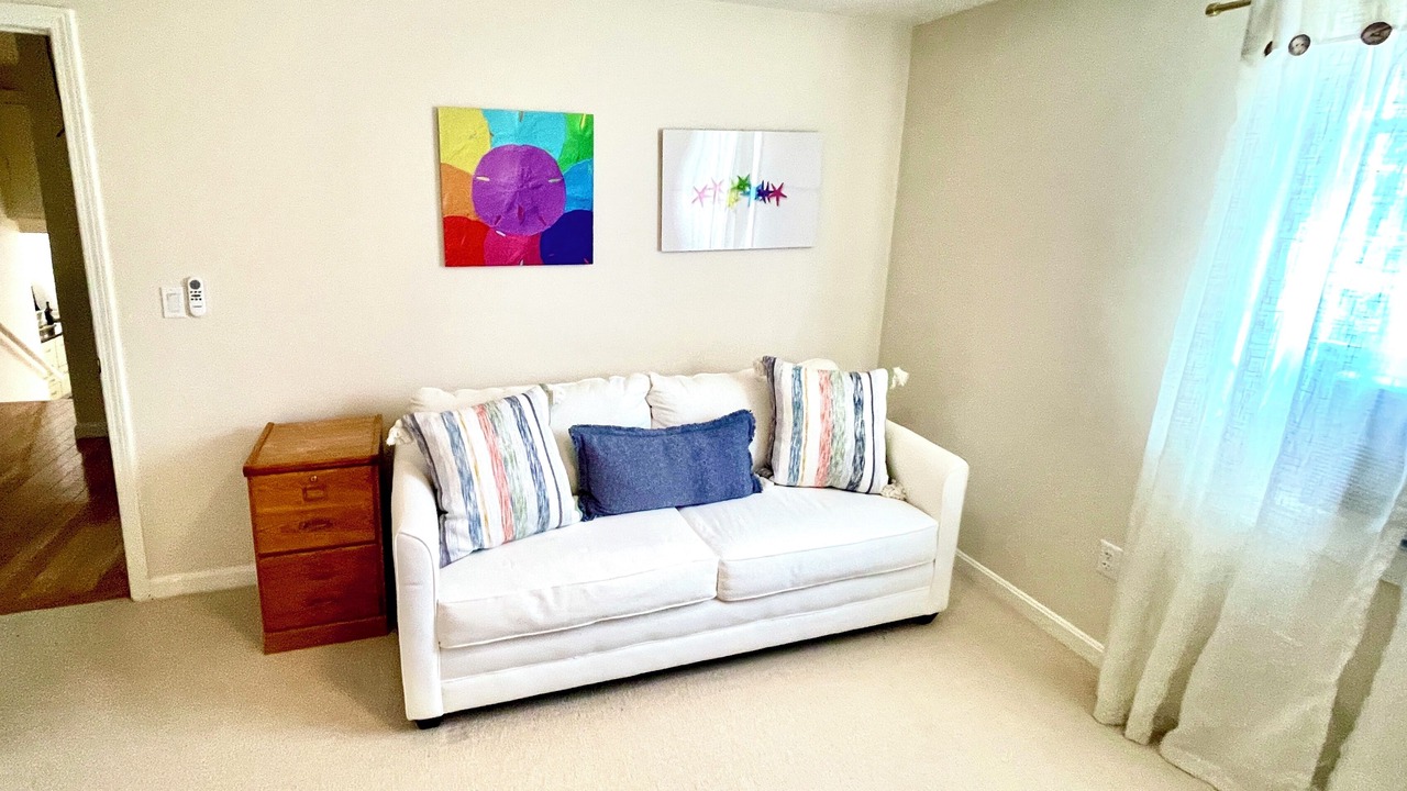 Photo of Livingroom in Pawcatuck