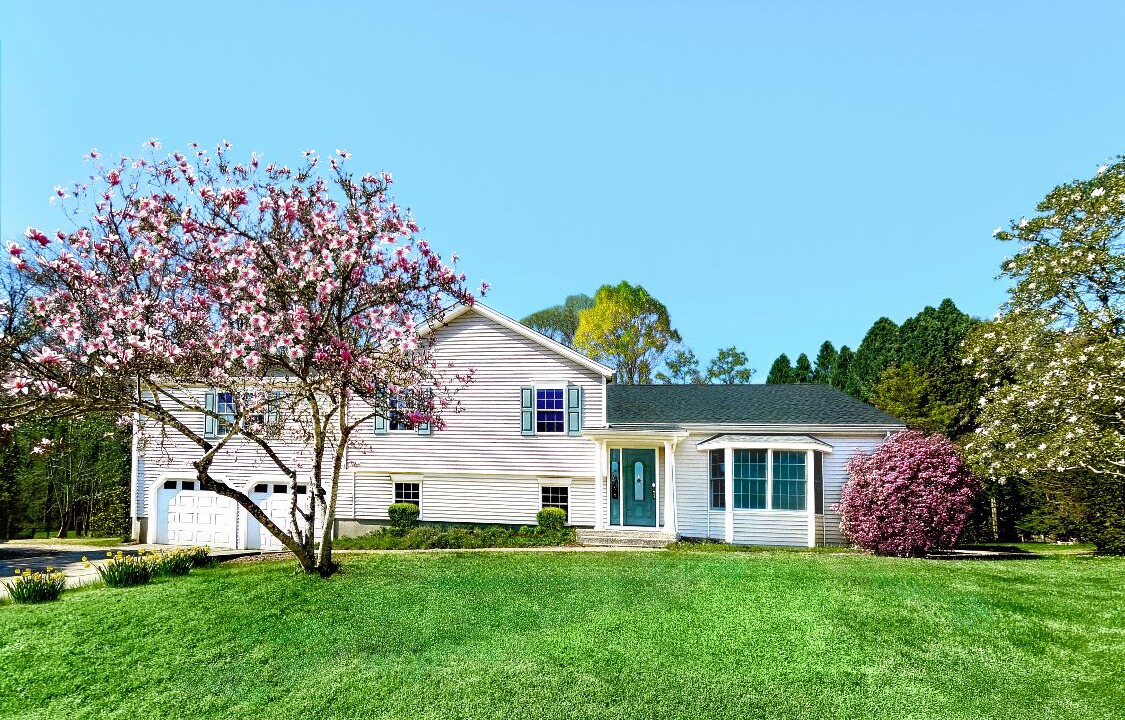 Photo of Outdoor in Pawcatuck