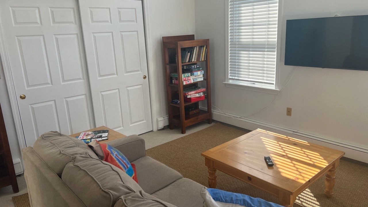 Photo of Livingroom in Marblehead
