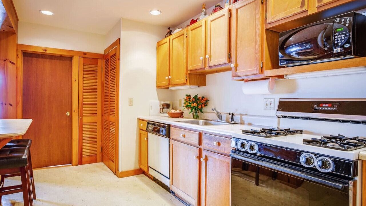 Photo of Kitchen in Sunapee