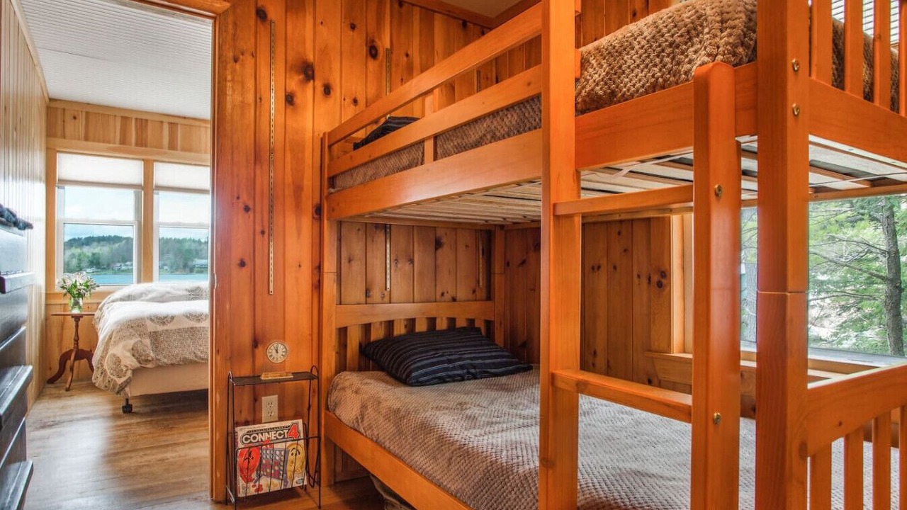 Photo of Bedroom in Sunapee