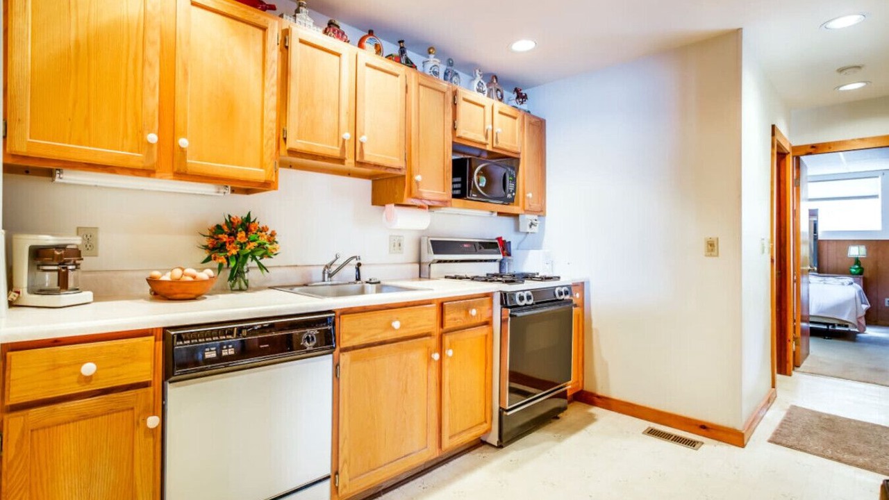 Photo of Kitchen in Sunapee