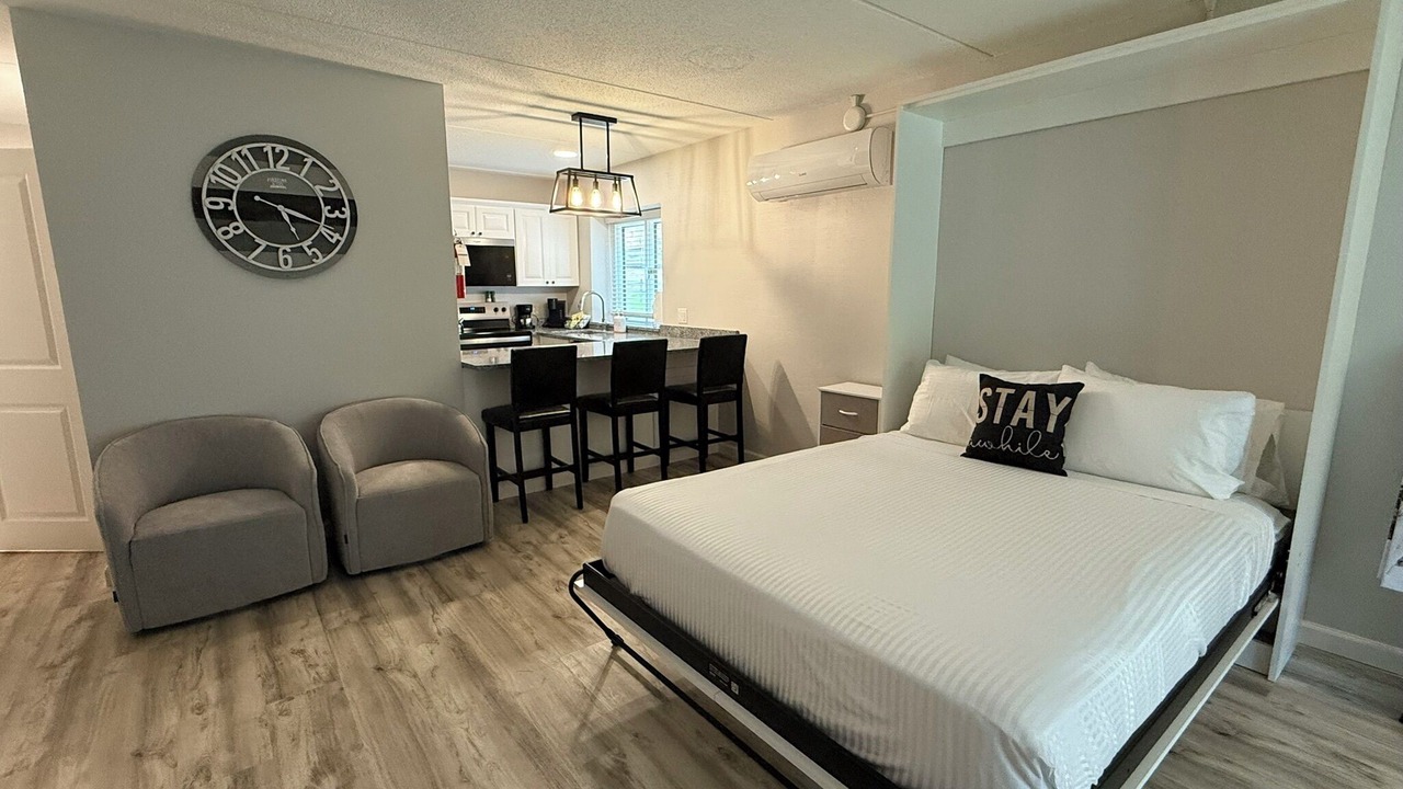 Photo of Bedroom in Bartlett