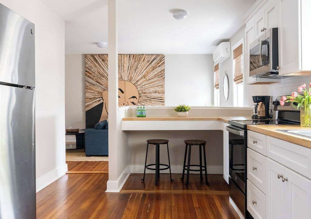Photo of Kitchen in Off Broadway