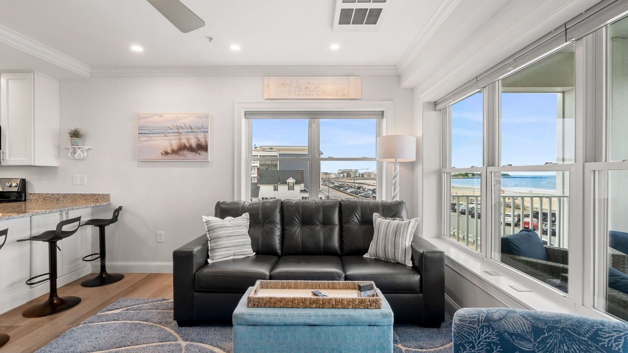 Photo of Livingroom in Hampton