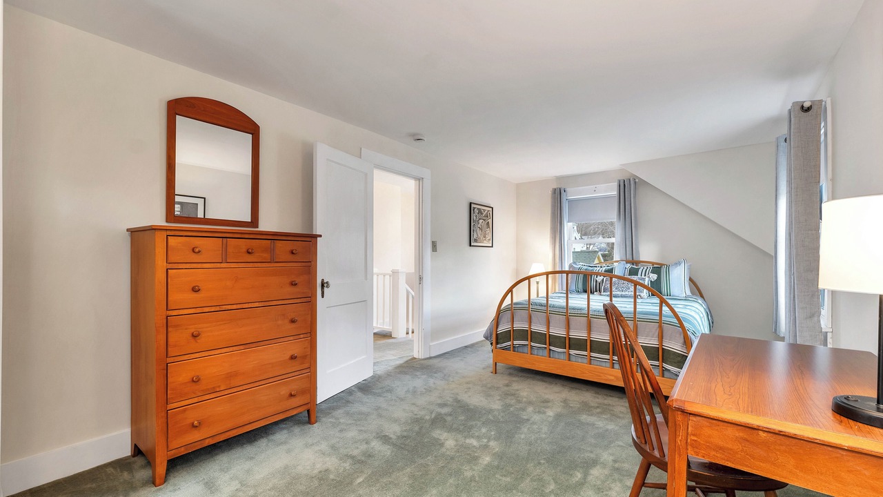 Photo of Bedroom in Melvin Village