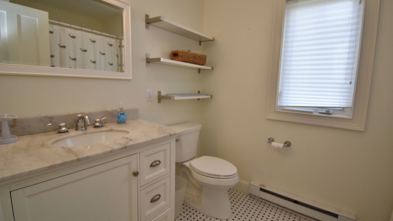 Photo of Bathroom in Misquamicut
