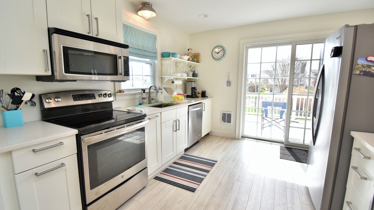 Photo of Kitchen in Misquamicut