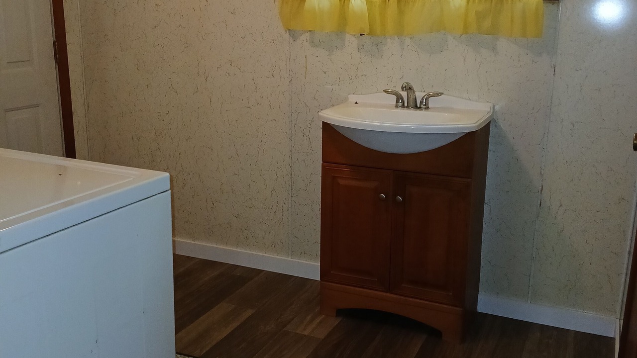 Photo of Bathroom in Ouaquaga